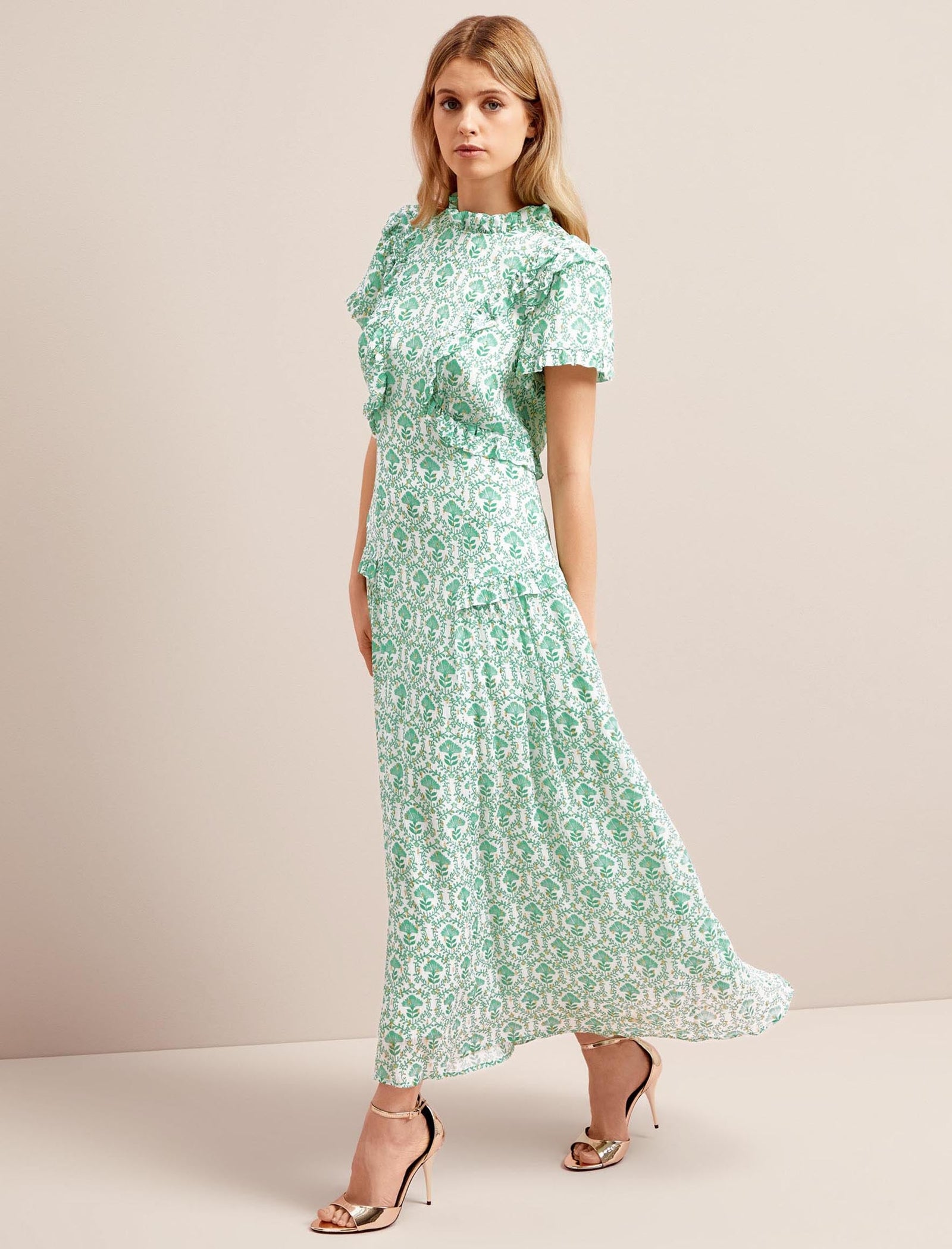 Pale green maxi dress deals