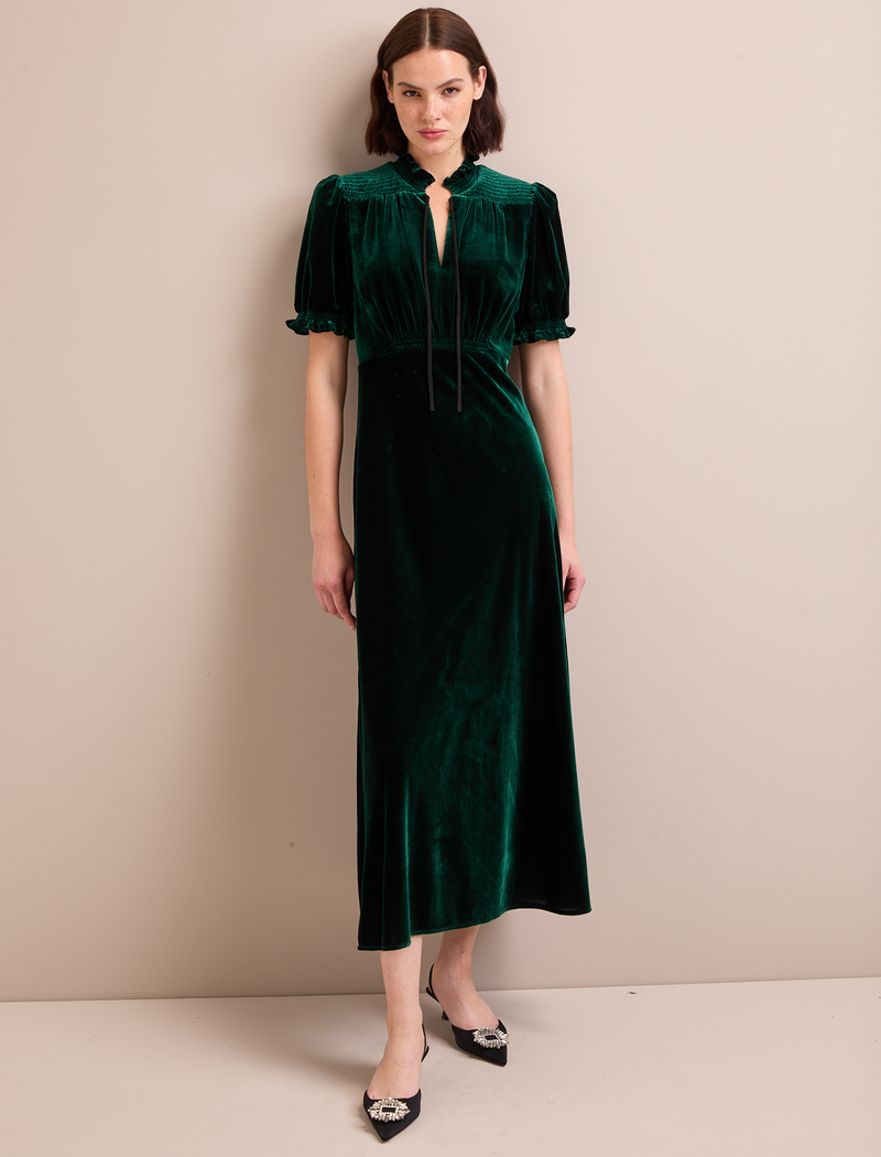 Irina Bias Cut Velvet Maxi Dress - Green